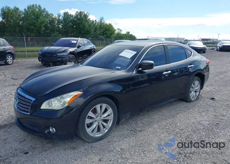 2011 Infiniti M37 z USA, uszkodzony, nr VIN JN1BY1AP6BM321767